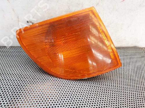 Used Right front indicator MERCEDES-BENZ VITO Van (W638) 110 D 2.3 (638.074, 638.078) (98 hp) 5150567