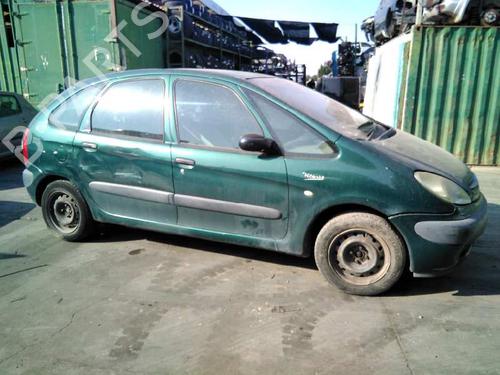 Left headlight CITROËN XSARA PICASSO (N68) 2.0 HDi | BP1988703C28 