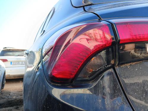 Used Left taillight Left taillight 38174649 38174649