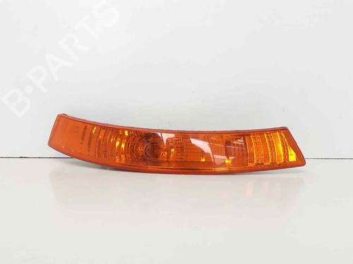 Used Right front indicator RENAULT TRAFIC II Platform/Chassis (EL) 2.5 dCi 135 (EL0D) (135 hp) 24878316