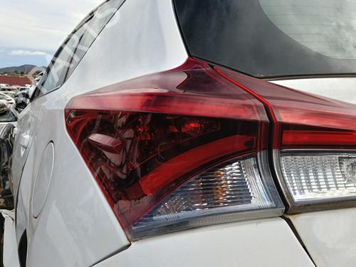 left-taillight-toyota-auris-_e18_-2012-2013-2014-2015-2016-2017-2018-2019-32271110 main image