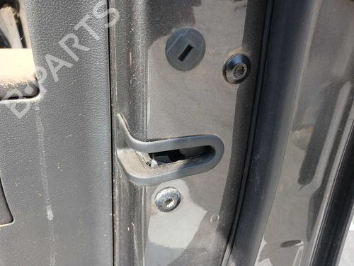 Cerradura puerta delantera derecha Cerradura puerta delantera derecha 39538014 39538014