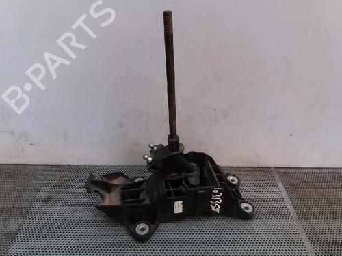 Used Gear lever Gear lever 7408197 7408197