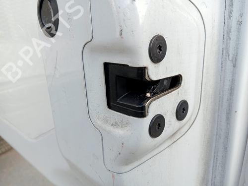 Used Rear right lock RENAULT MASTER III Van (FV) 2.3 dCi 130 RWD (FV01, FV10, FV11, FV12) (130 hp) 30700725