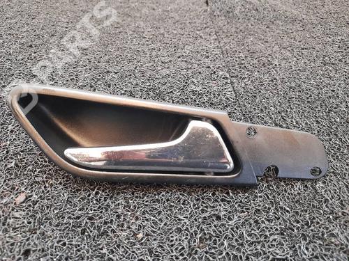 Used Rear right interior door handle Rear right interior door handle MERCEDES-BENZ A-CLASS (W169) A 180 CDI (169.007, 169.307) (109 hp) 7625946 7625946
