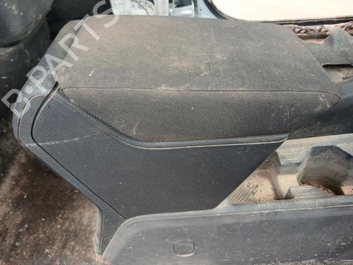 Armrest / Center console VW TAIGO (CS1) 1.0 TSI | BP34618780I20  - Image 5