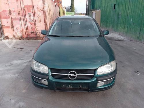 Left front fog light OPEL OMEGA B (V94) 2.5 TD (F69, M69, P69) | BP7205717C30  - Image 16