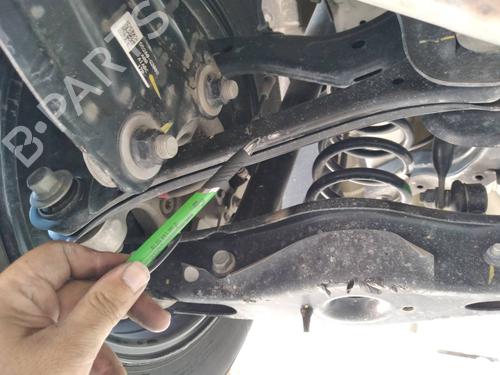 Right rear suspension arm HYUNDAI IONIQ (AE) 1.6 GDI Hybrid | BP8070011M15 