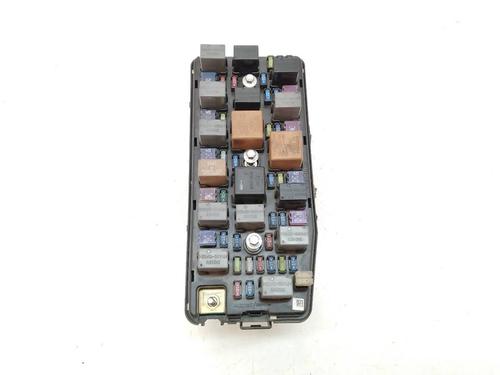 Fuse box CHEVROLET CAPTIVA (C100, C140) 2.0 D (150 hp) 17468337