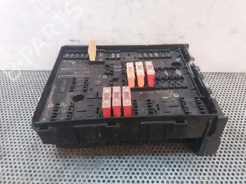Used Fuse box Fuse box 1282976 1282976