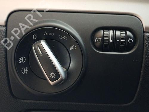Comutador luzes Comutador luzes VW GOLF VI (5K1) 2.0 TDI (140 hp) 35782212 35782212