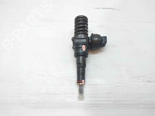 Used Injector AUDI A3 (8P1) 1.9 TDI (105 hp) 12470031