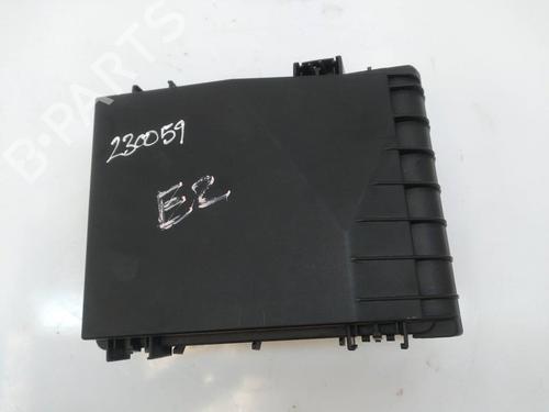 Used Fuse box VW TOURAN (1T1, 1T2) 1.9 TDI (100 hp) 11862003