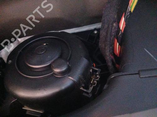 Used Heater blower motor Heater blower motor PEUGEOT 3008 I MPV (0U_) 2.0 HDi Hybrid4 (163 hp) 36390159 36390159