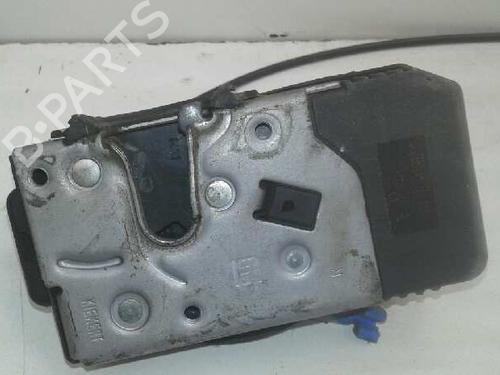 Front right lock OPEL VIVARO A Van (X83) 1.9 DI (F7) 8200008248  | 91166227 |