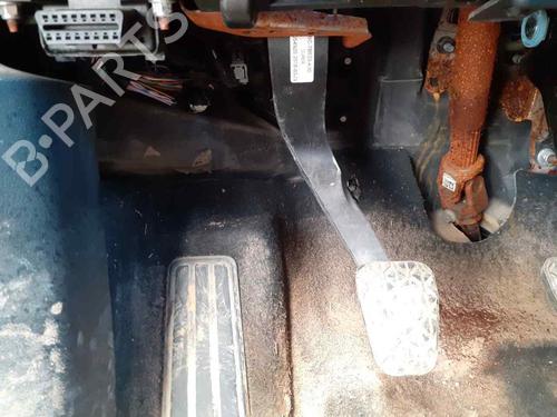 Used Clutch pedal FORD FIESTA VII (HJ, HF) 1.1 Ti-VCT (86 hp) 25837385