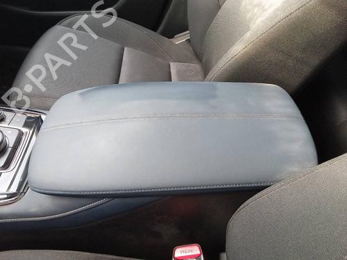 Bracciolo centrale Bracciolo centrale MAZDA CX-30 (DM) [2019-2026] 7169184 7169184
