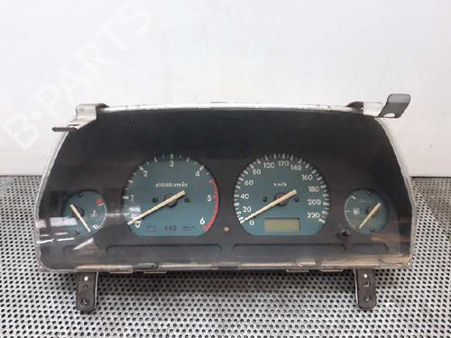 Used Instrument cluster LAND ROVER FREELANDER I (L314) 2.0 DI 4x4 (98 hp) 3129347