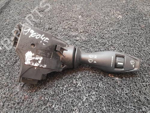 Used Steering column stalk FORD FIESTA VI (CB1, CCN) 1.6 Ti (120 hp) 4423588