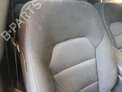Right front seat INFINITI QX30 | BP36405285C16 - Image 5