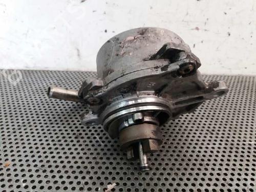 Used Vacuum pump MERCEDES-BENZ VITO Van (W638) 108 CDI 2.2 (638.094) (82 hp) 1595263
