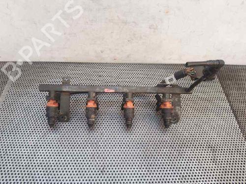 Used Injection rail Injection rail 4082995 4082995