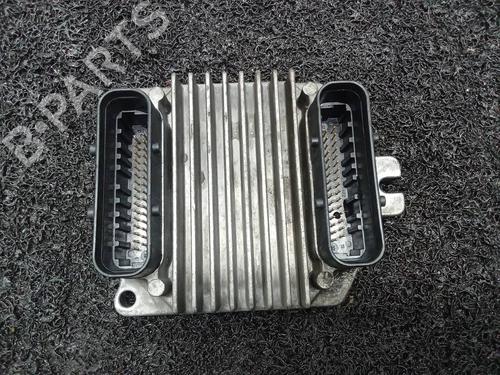 Used Engine control unit (ECU) OPEL VECTRA B Hatchback (J96) 1.6 i 16V (F68) (101 hp) 8417275
