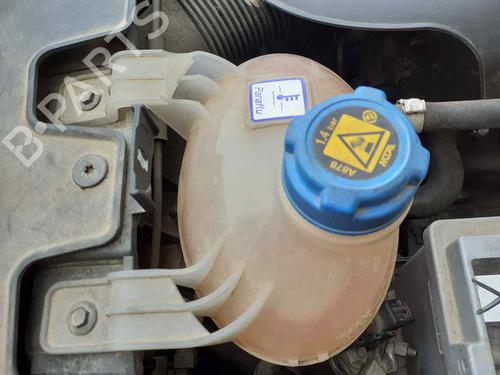 Used Expansion tank FIAT 500L (351_, 352_) 1.3 D Multijet (199LXY1A, 199LXY11) (84 hp) 26004682