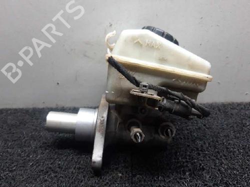 Used Brake master cylinder Brake master cylinder 4427352 4427352
