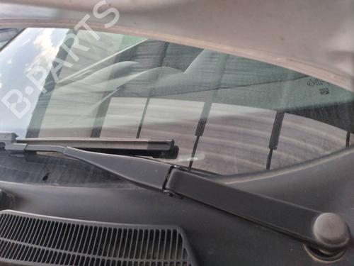 Used Front windshield wiper arm FORD FIESTA VI (CB1, CCN) 1.4 TDCi (70 hp) 8366489