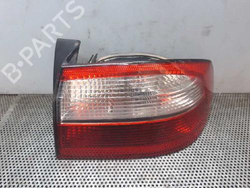 Used Right taillight RENAULT LAGUNA II (BG0/1_) 1.9 dCi (BG08, BG0G) (120 hp) 2300765