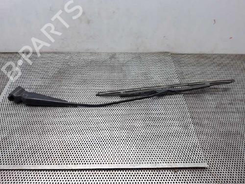 Used Rear windshield wiper arm Rear windshield wiper arm 4753670 4753670
