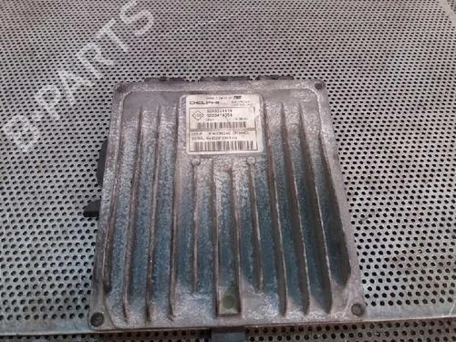 Used Engine control unit (ECU) Engine control unit (ECU) RENAULT MEGANE II Saloon (LM0/1_) [2003-2026] 2127894 2127894