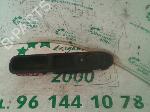 Used Right front window switch Right front window switch PEUGEOT 307 (3A/C) [2000-2012] 1355359 1355359