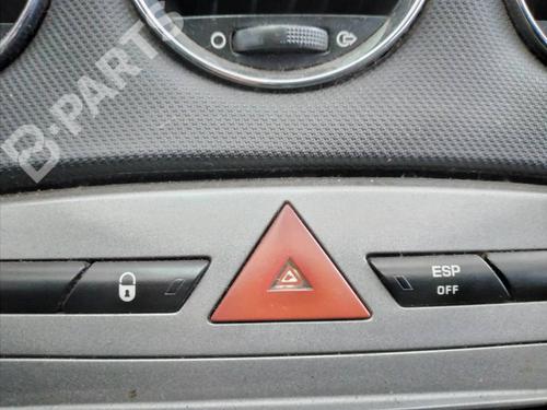 switch-peugeot-308-sw-i-4e_-4h_-16-hdi-2007-2008-2009-2010-2011-2012-2013-2014-11039093 main image