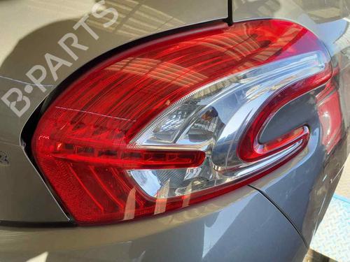 Højre baglygte PEUGEOT 208 I (CA_, CC_) [2012-2021]  31153889
