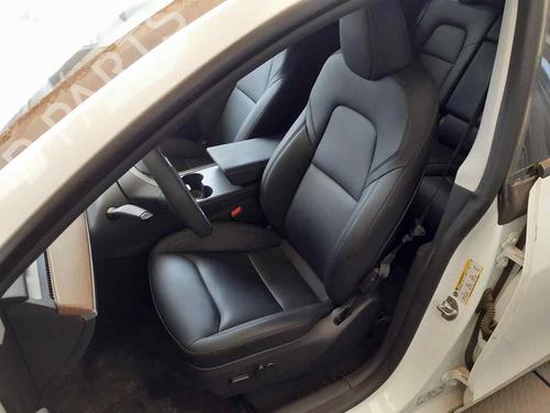 Left front seat TESLA MODEL Y (5YJY) | BP29532492C15 - Image 3