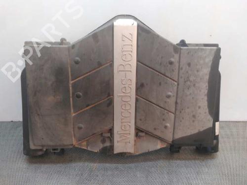 Used Air filter box Air filter box 14031993 14031993