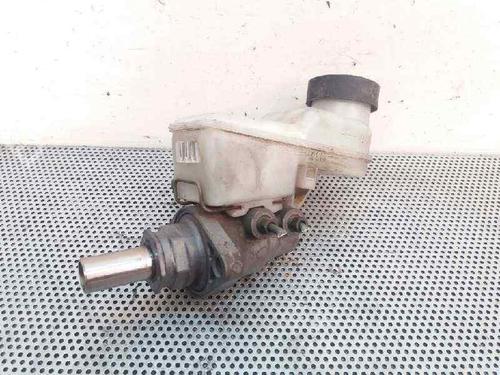 Used Brake master cylinder Brake master cylinder TOYOTA YARIS (_P1_) 1.0 (SCP10_, SCP10R) (68 hp) 3134240 3134240