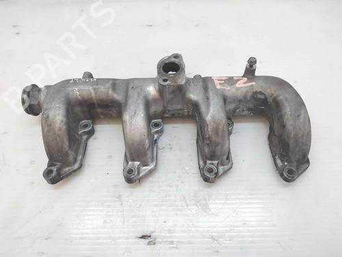 Used Intake manifold MITSUBISHI PAJERO II (V3_W, V2_W, V4_W, V5_W) [1990-2001]  26138350