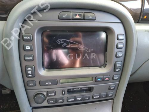 Radio JAGUAR X-TYPE I Estate (X400) 2.0 D (130 hp) 10646738