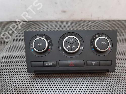 Used Climate control Climate control SAAB 9-3 Estate (E50) [2005-2015] 4422655 4422655
