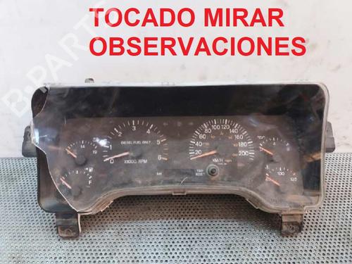 Used Instrument cluster Instrument cluster 1567884 1567884