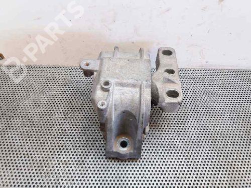 Used Engine mount Engine mount VW GOLF PLUS V (5M1, 521) 1.9 TDI (105 hp) 10243851 10243851