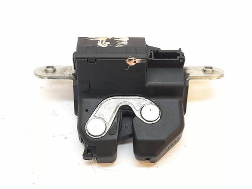 Used Tailgate lock Tailgate lock 15840851 15840851
