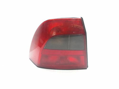 Used Left taillight Left taillight 15817060 15817060