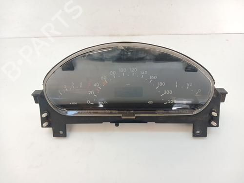 Used Instrument cluster Instrument cluster MERCEDES-BENZ A-CLASS (W168) A 170 CDI (168.009, 168.109) (95 hp) 2128806 2128806
