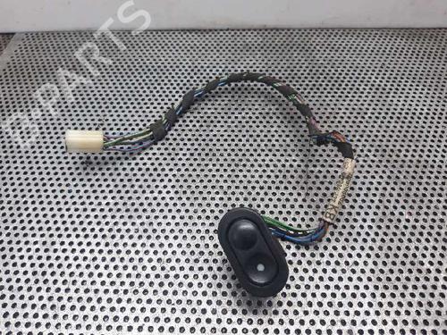 Used Right front window switch OPEL TIGRA (S93) 1.4 16V (F07) (90 hp) 3439379