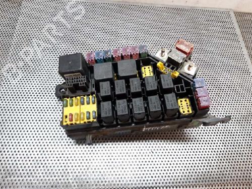 Used Fuse box Fuse box KIA CARNIVAL I (UP, FL) [1998-2001] 4863821 4863821