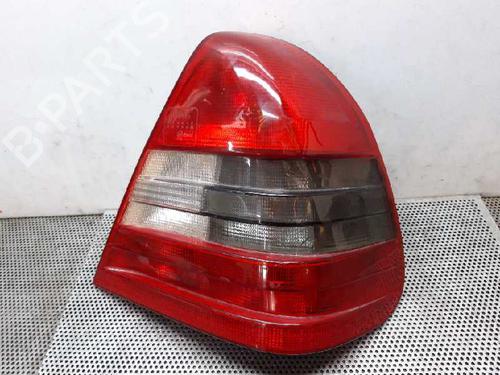 Used Right taillight Right taillight 4940146 4940146